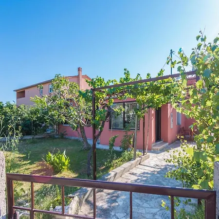 Elio Appartement *